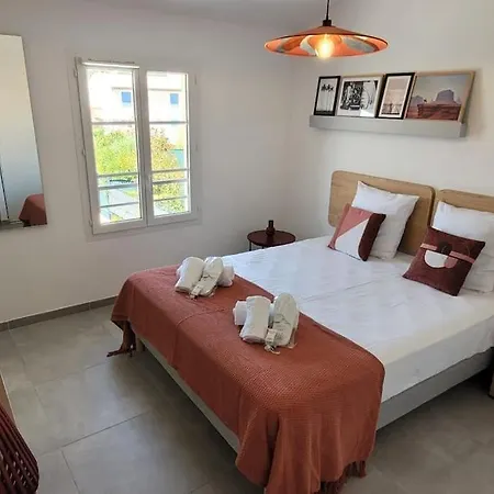 300 M De La Plage, Piscine Clim, Wifi Villa *